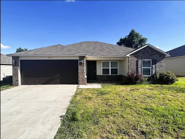 4017 Willow Pointe Dr, Jonesboro, AR 72405