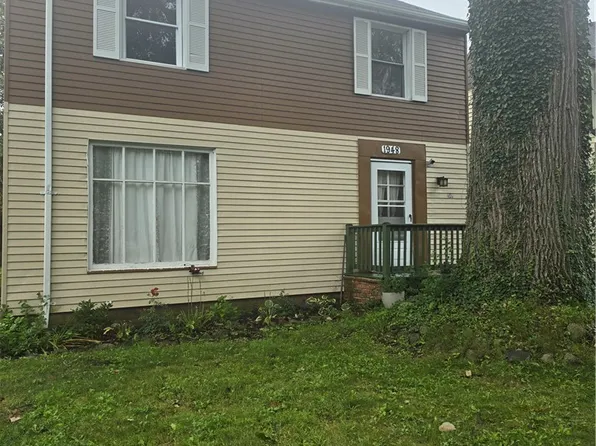 1948 Revere Rd, Cleveland Heights, OH 44118