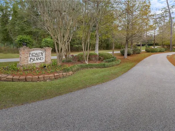 3 River Cypress Ln, Madisonville, LA 70447
