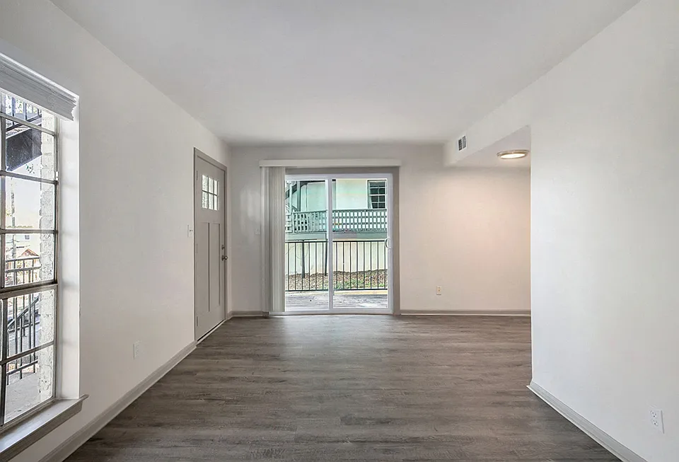 Eight on 16th