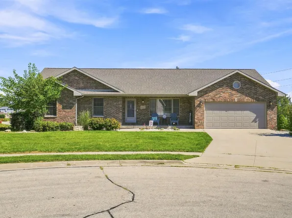 6305 Kiowa Ct, Dubuque, IA 52002