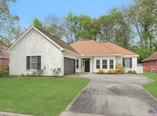 1030 Springlake Dr, Baton Rouge, LA 70810