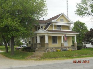 601 E 2nd St, Reynolds, IN 47980