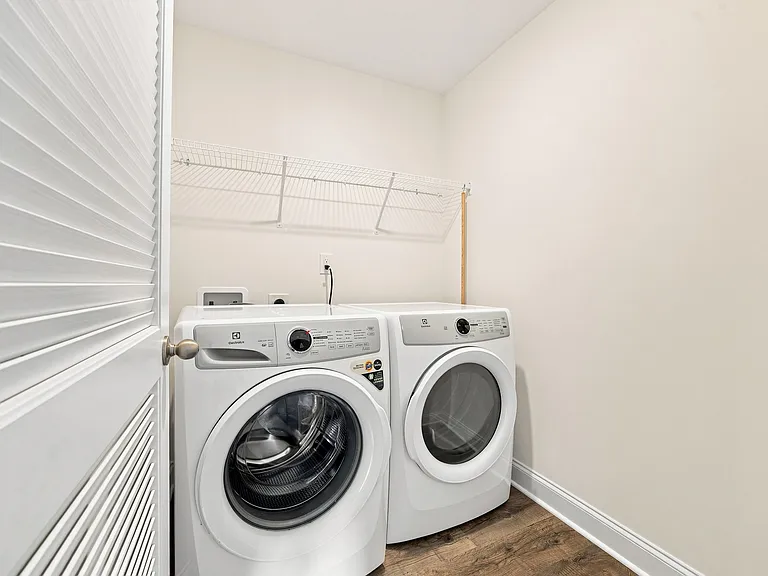 209 Danube Dr — Photo 21