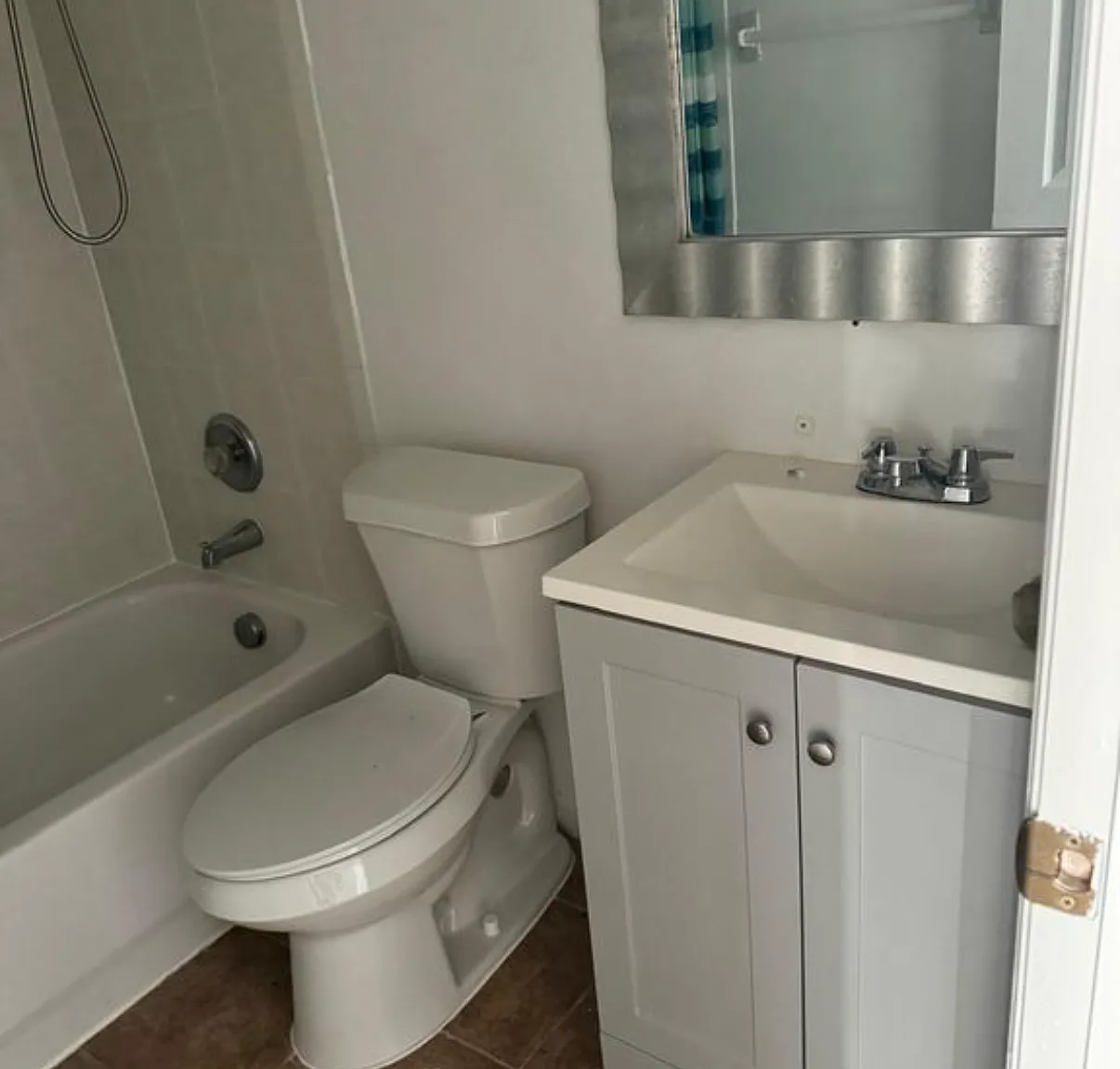 1289 S Beach Cir — Photo 2