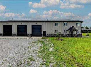 34705 N Mabry Rd, Buckner, MO 64016