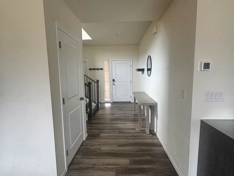 956 Gooseberry Ct — Photo 8