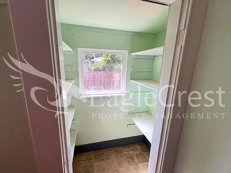 532 Washington St — Photo 57
