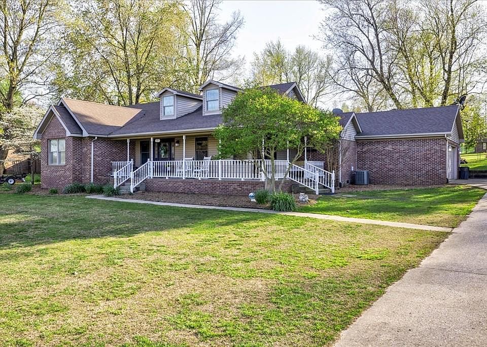 1st image of 55 Windsong Dr