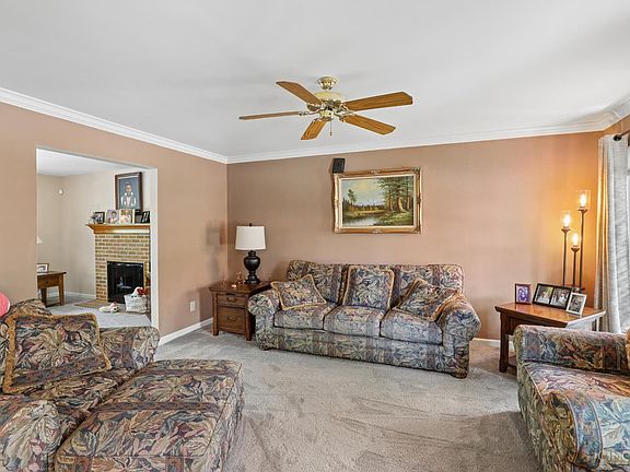 4th image of 6967 Berry Blossom Ct