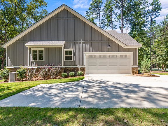 4th image of 795 Stillwaters Dr