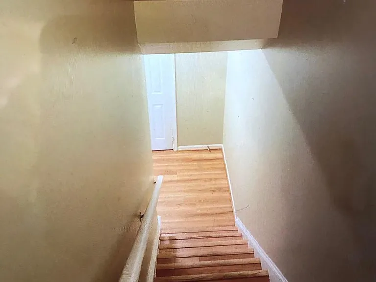 9881 High Water Ct — Photo 16