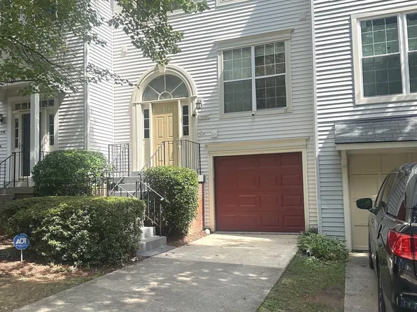 12287 Wye Oak Commons Cir, Burke, VA 22015