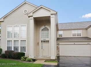 2651 Maple Cir, Dundee, IL 60118