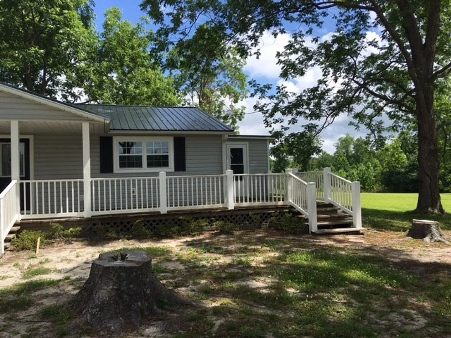 528 Haws Run Rd — Photo 2