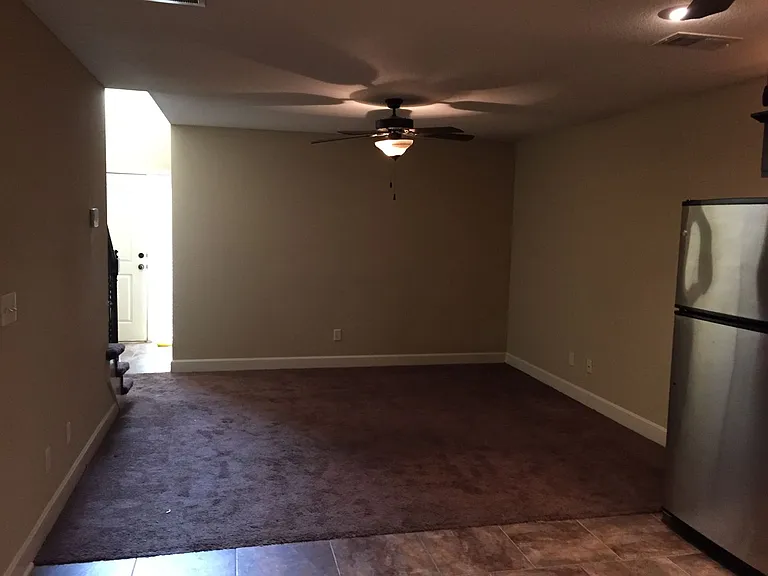 12327 NW Foxcreek Dr — Photo 3