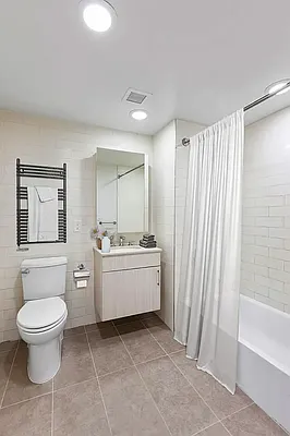 Rented by REAL New York | media 6