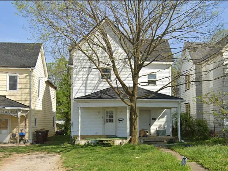 135 Winn Ave — Photo 1
