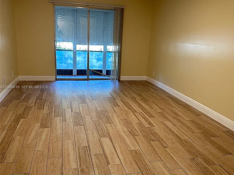 4114 NW 88th Ave #102 — Photo 17