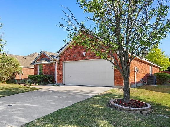3rd image of 8413 Green Ash Dr