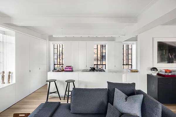 Sold by Compass | media 29