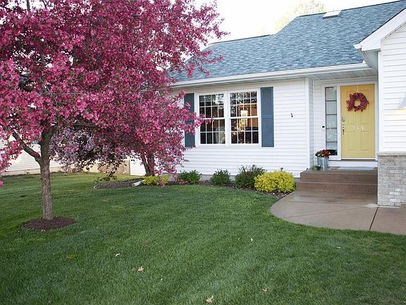 4th image of 344 Saxonwood Road