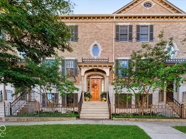 2427 Glebe St, Carmel, IN 46032