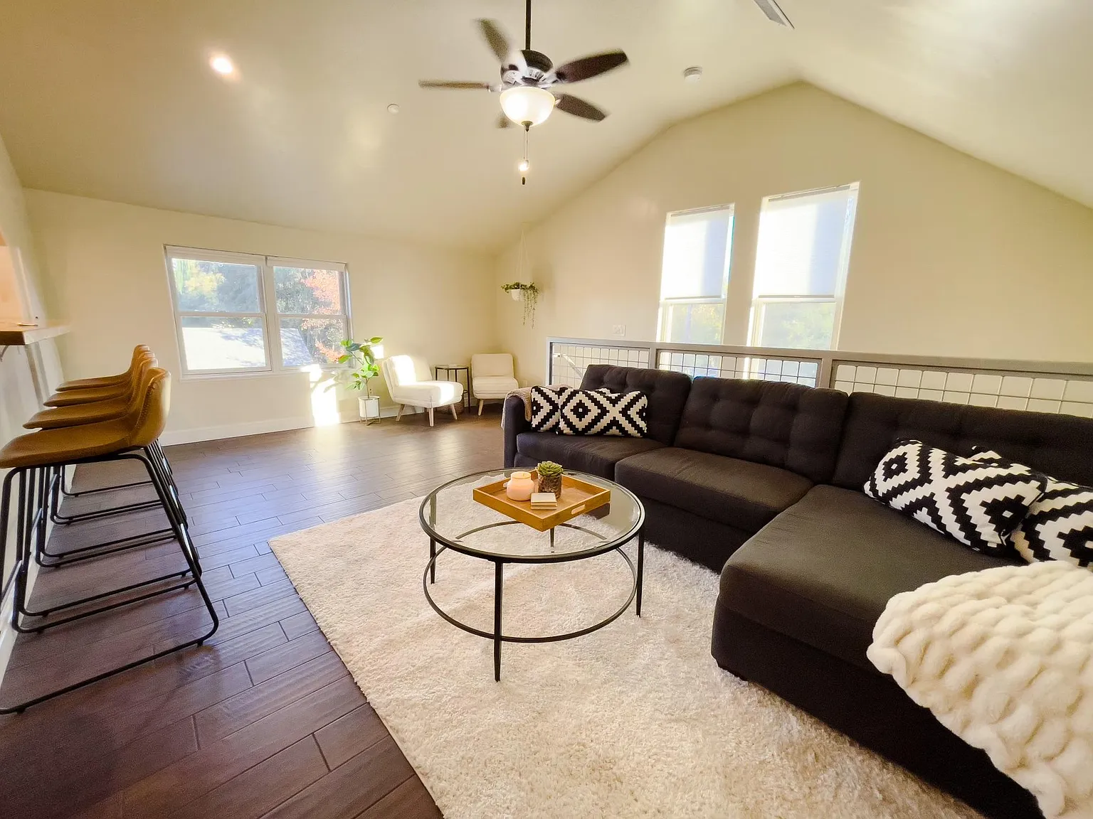 1 bed, 650 sqft, $1,995 — Photo 1