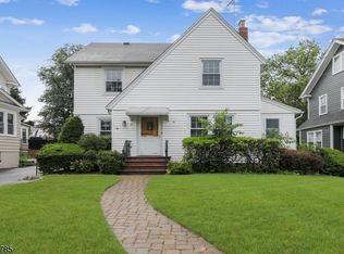 14 Undercliff Rd, Millburn, NJ 07041