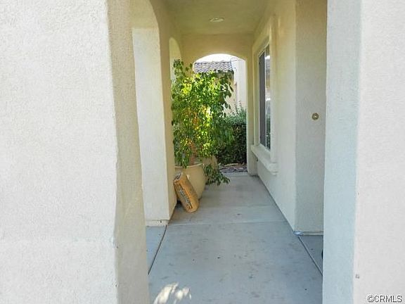 3rd image of 40611 Cartier St