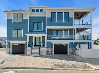 105 N Central Ave, Surf City, NJ 08008