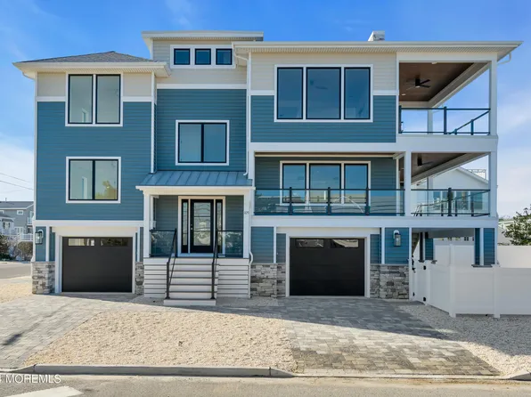 105 N Central Avenue, Surf City, NJ 08008