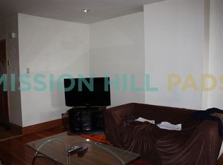 20 Pompeii St, Roxbury, MA 02119