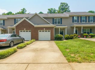 112 Cline Falls Dr, Holly Springs, NC 27540