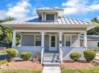 215 E Grand River Ave, Williamston, MI 48895