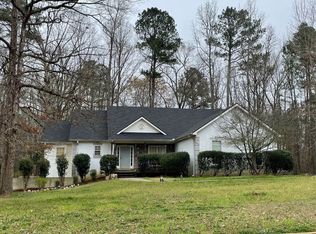 154 River Park Cir, McDonough, GA 30252