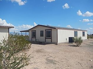 565 S Escuela Rd, Golden Valley, AZ 86413