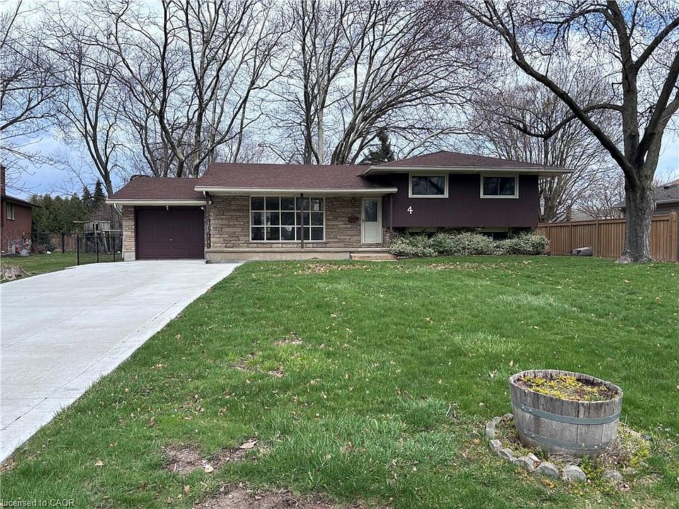 1st image of 4 Beechwood Ct