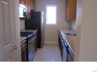 415 Tondo Cir, Harriman, NY 10926