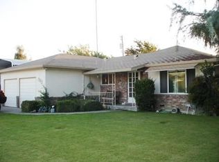 703 Baker Dr, Ripon, CA 95366