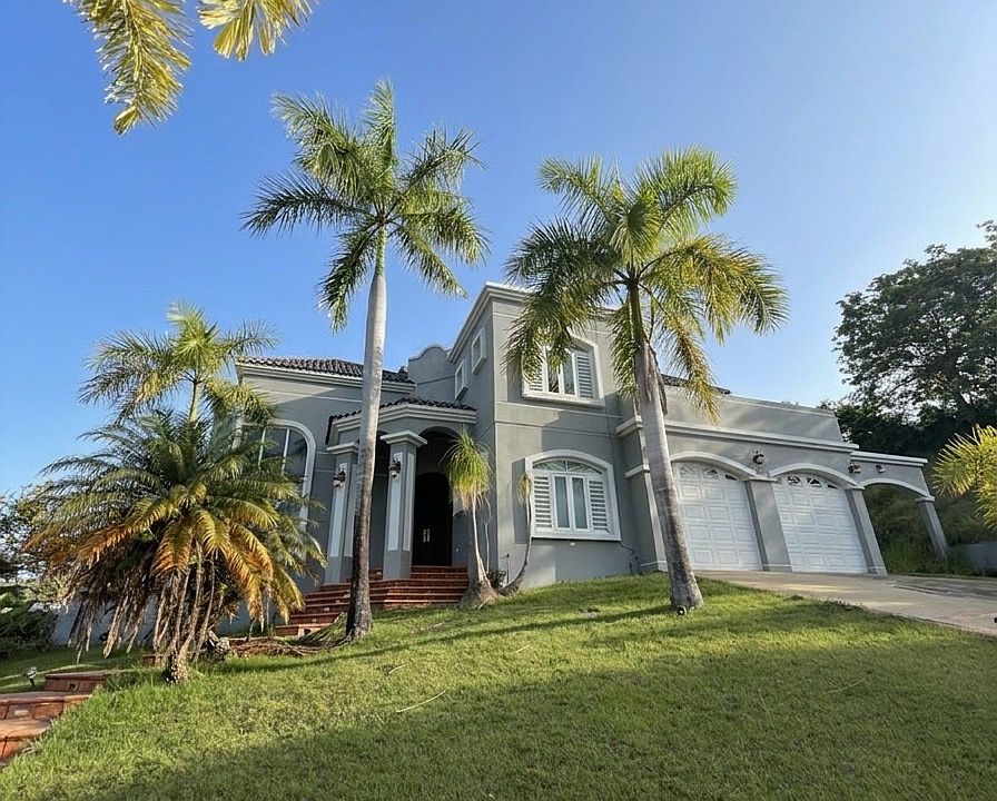1st image of 413 Calle Cipreses