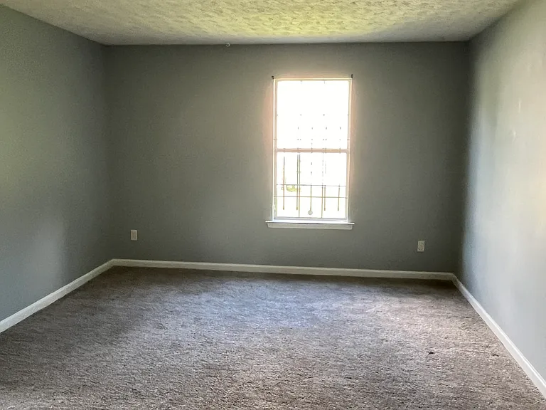 506 Rosewood Cir — Photo 39