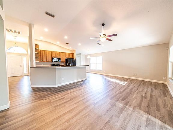 4th image of 11411 Bright Star Ln