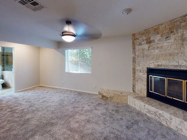1206 E Redfield Rd #3 — Photo 19