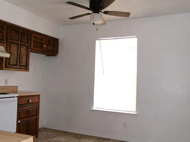 754 E Warrior Trl #D — Photo 11