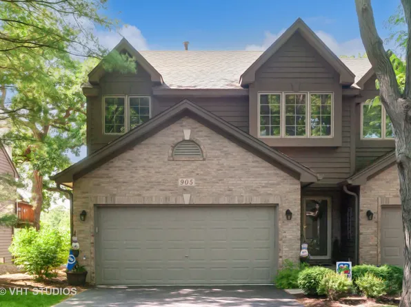 905 Millcreek Cir, Elgin, IL 60123