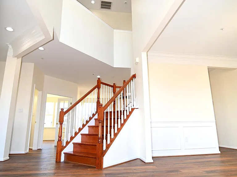 7001 Chaptico Ct — Photo 19