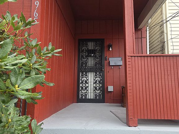 5th image of 965 Deely St