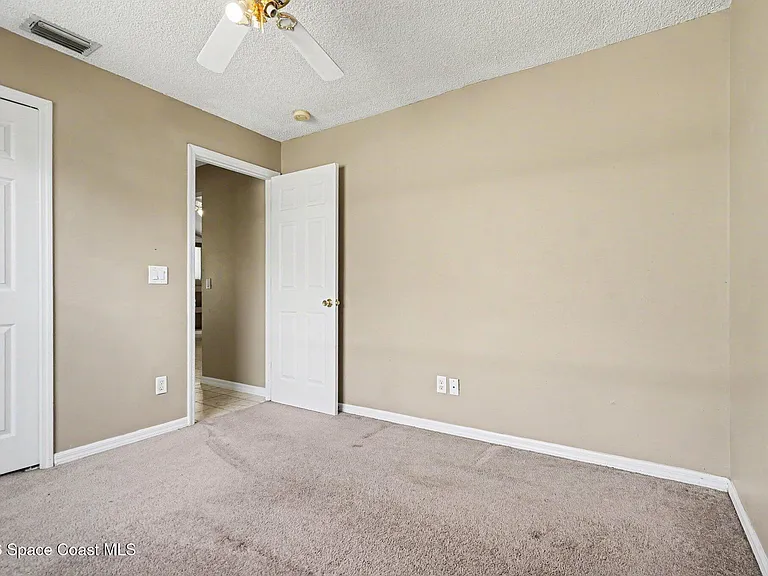 1154 Ida Way — Photo 11