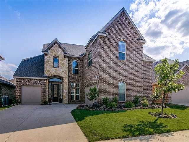 1st image of 522 La Grange Dr